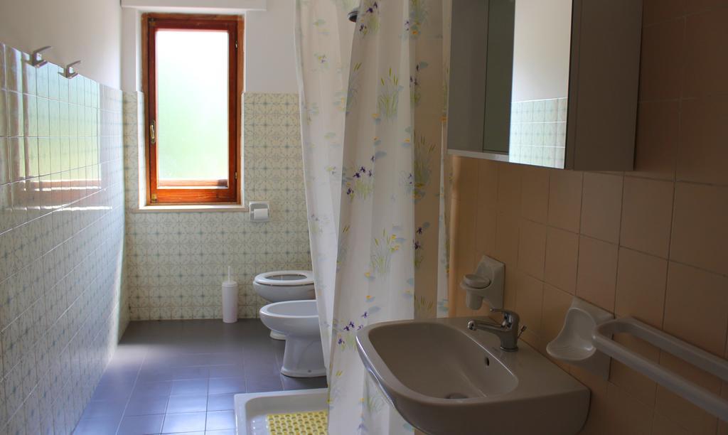 Wolf Village Demonte Room photo